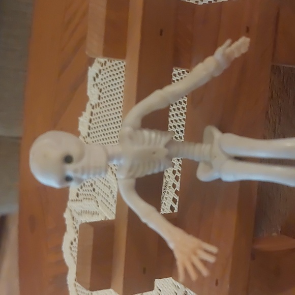 Skeleton Funny Figurine Waiting For The Perfect Man Origin Unknown - Picture 8 of 14